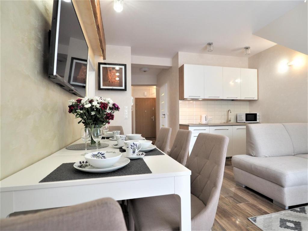 Kuchyňa alebo kuchynka v ubytovaní VIP Apartamenty Cristal