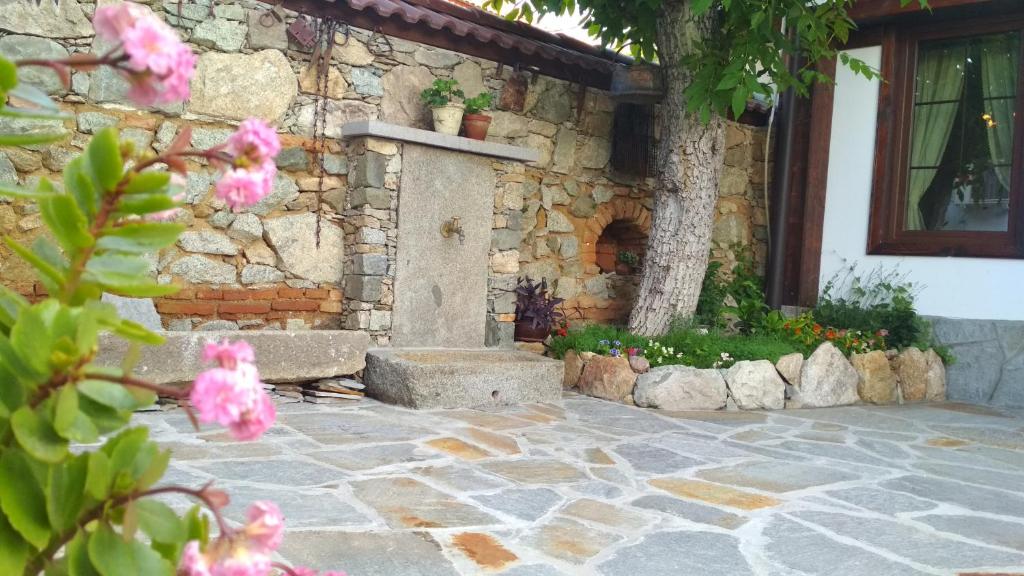 Zahrada ubytování Боримечковата къща