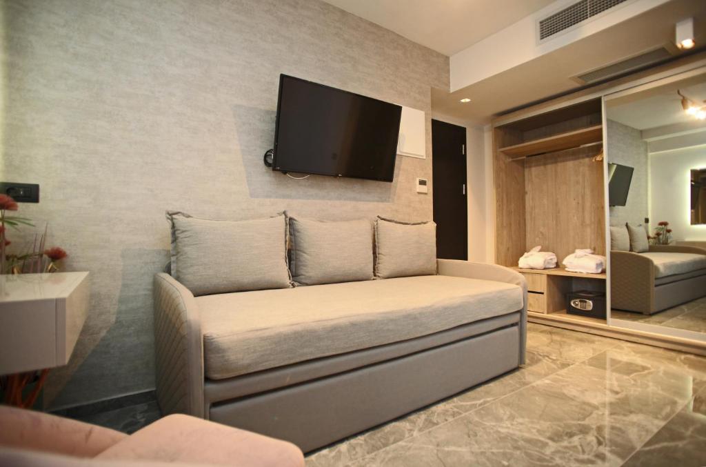 Athinais Luxury Apartments - 17