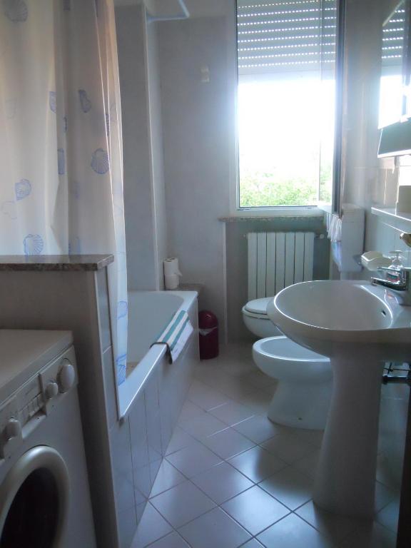 Ένα μπάνιο στο B&B L'uva Fragolina