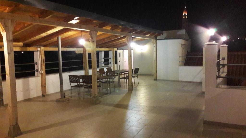 Balkón nebo terasa v ubytování Hostel Hercegovina