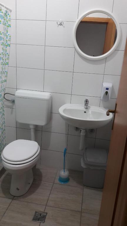 Koupelna v ubytování Hostel Hercegovina