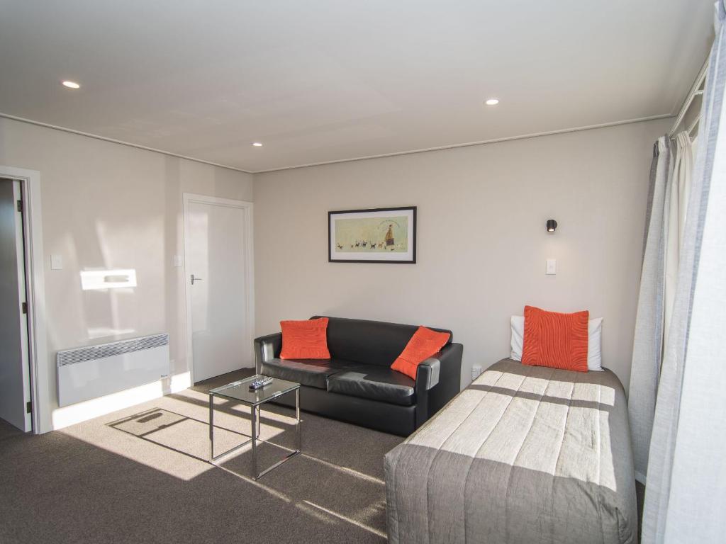 
Standard One-Bedroom Unit
