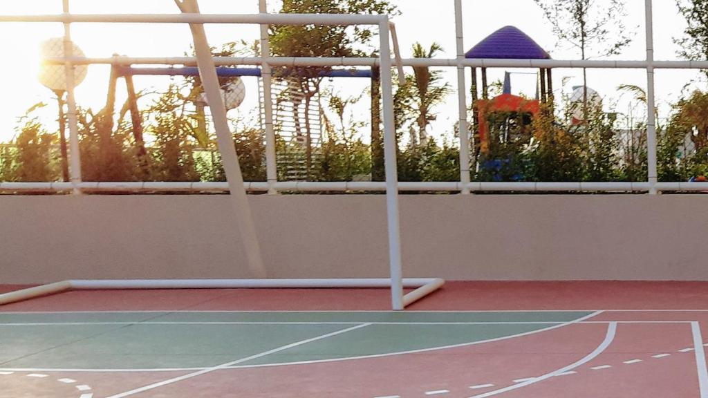  Salinas Park Resort