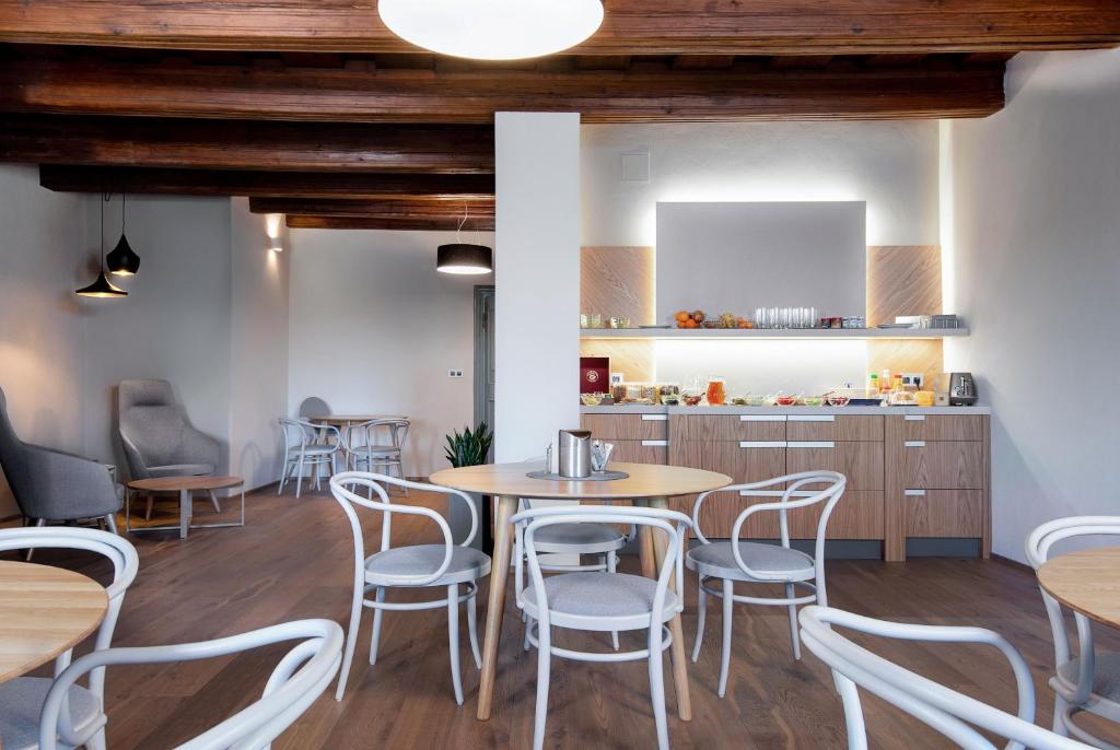 Kuchyň nebo kuchyňský kout v ubytování Apartmany Chornitzeruv dum