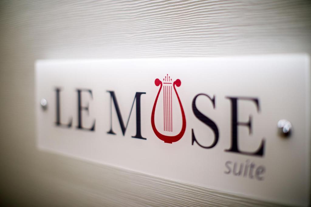 Certifikát, hodnocení, plakát nebo jiný dokument vystavený v ubytování Le Muse Suite