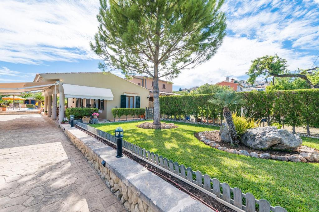 Zahrada ubytování Finca Son Macia, amplia piscina, jardines en Selva, cerca de playas