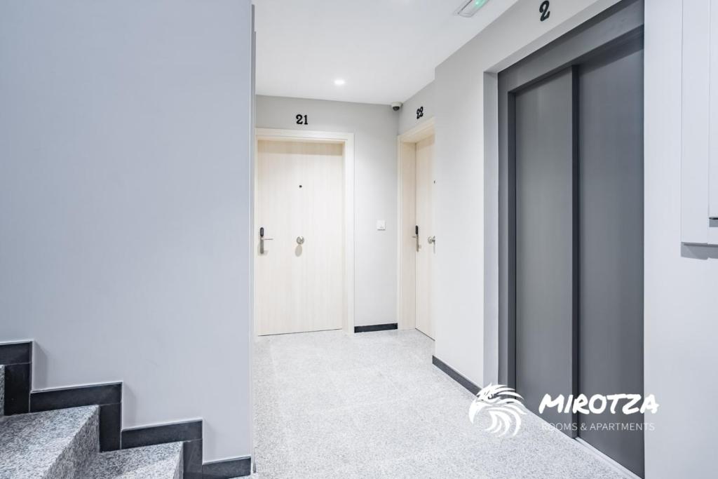 MIROTZA ROOMS AND APARTMENTS - 14