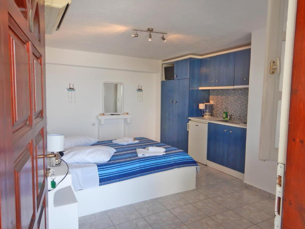 Christos rooms milos - 2