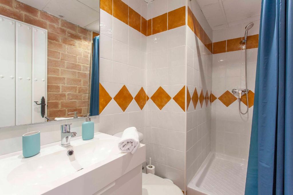 Fotografie z fotogalerie ubytování ApartUP Port Avenue Attic ve Valencii