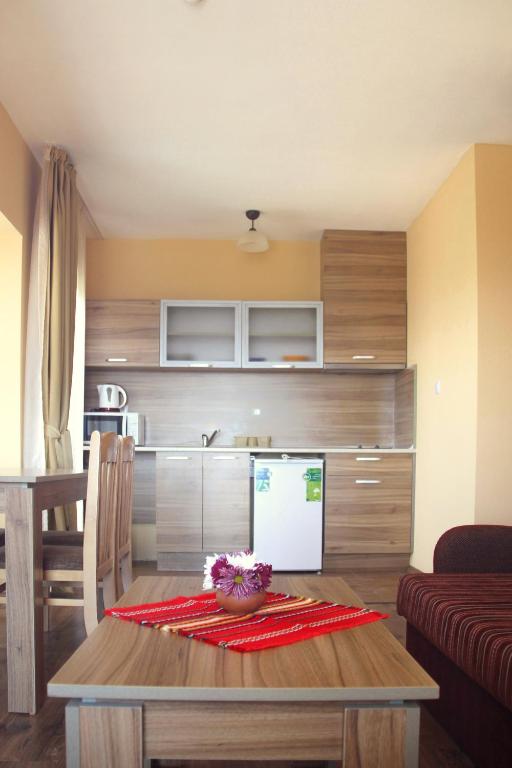 Kuchyň nebo kuchyňský kout v ubytování Horizont Apartments