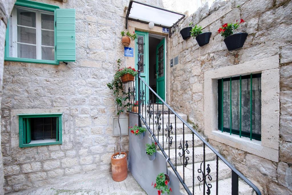 Budova, kde se bed and breakfast nachází