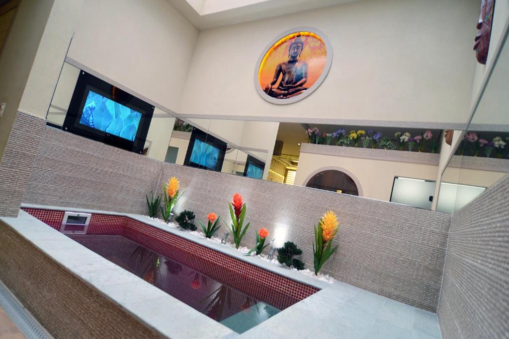  Harmony Motel