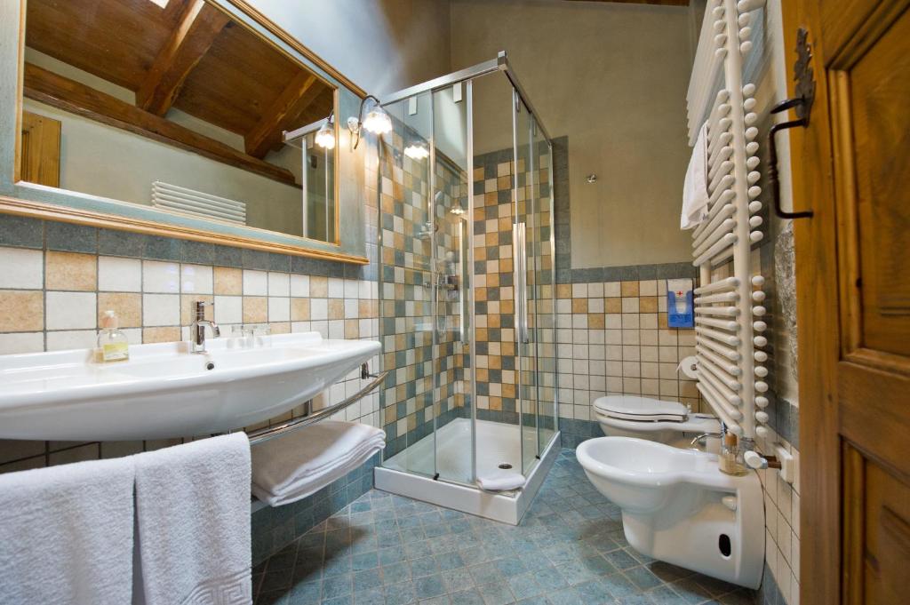 Koupelna v ubytování La Maison Des Vignerons Chambres D'Hotes B&B