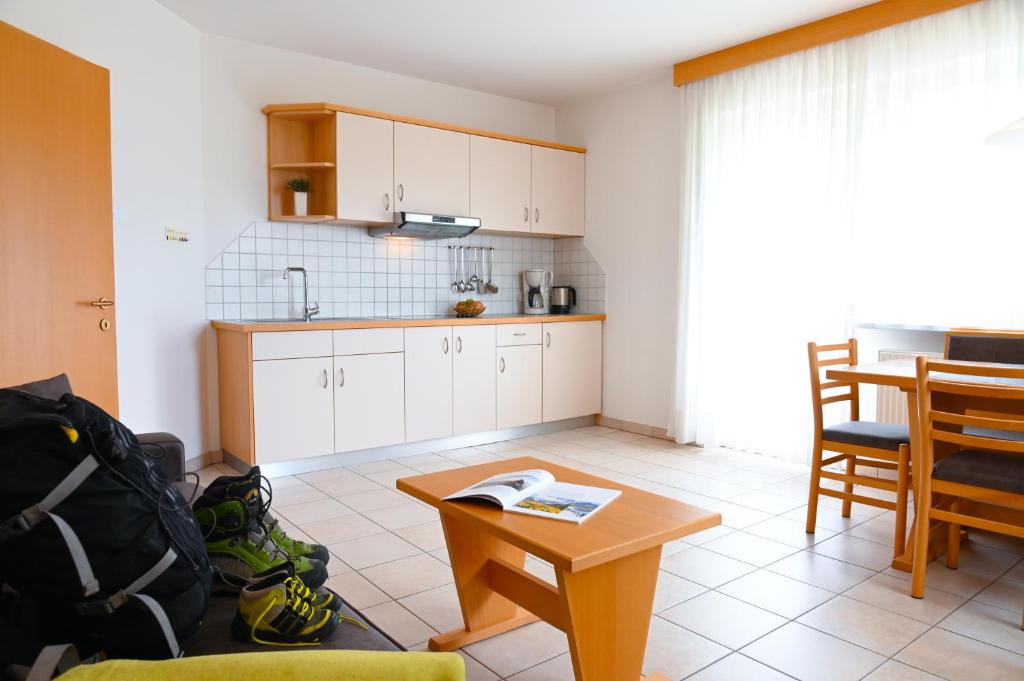 Kuchnia lub aneks kuchenny w obiekcie Residence Obstgarten