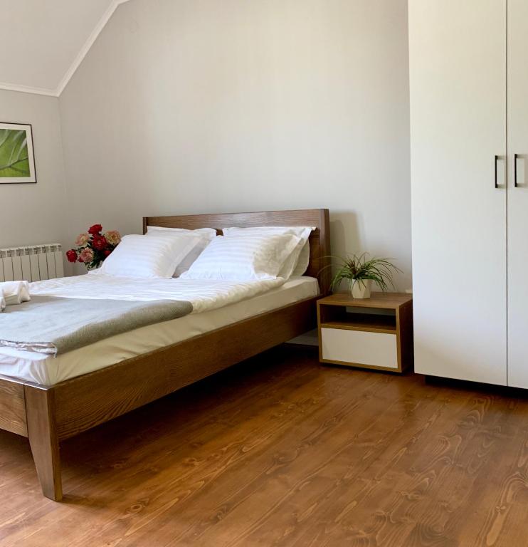 Водограй, курортна вілла - Tweepersoonskamer Met Balkon