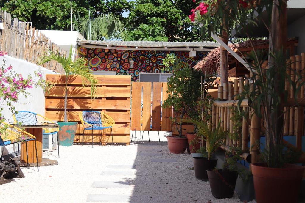 Zahrada ubytování Wabi Hostel