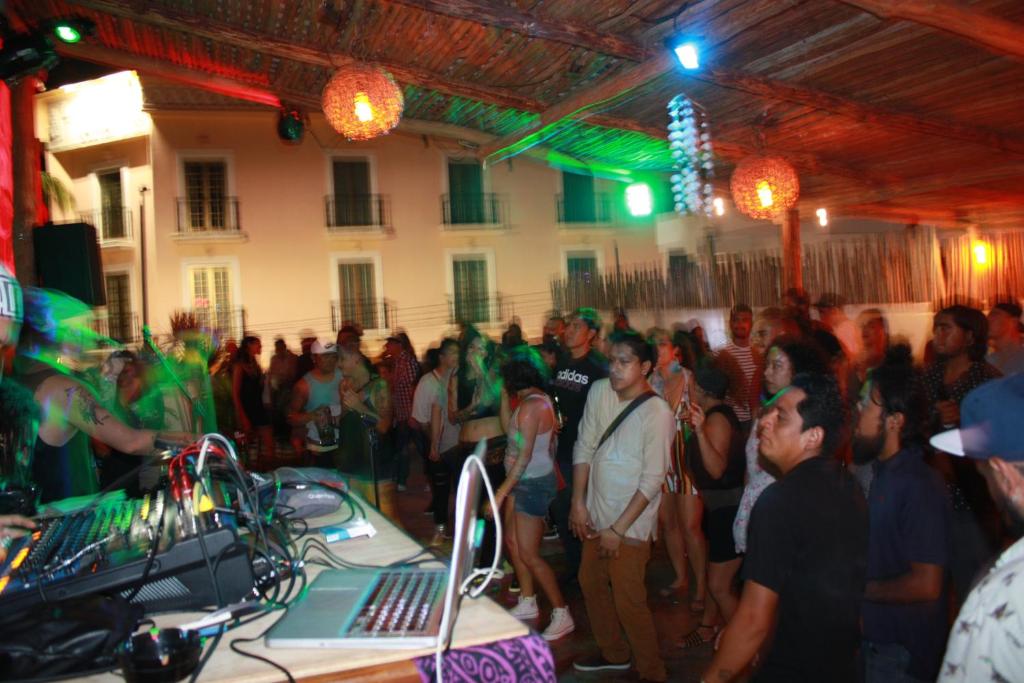 Hosté ubytování Wabi Hostel