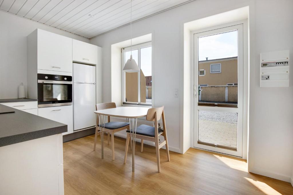 Kuchyň nebo kuchyňský kout v ubytování Hotel Litorina Appartements