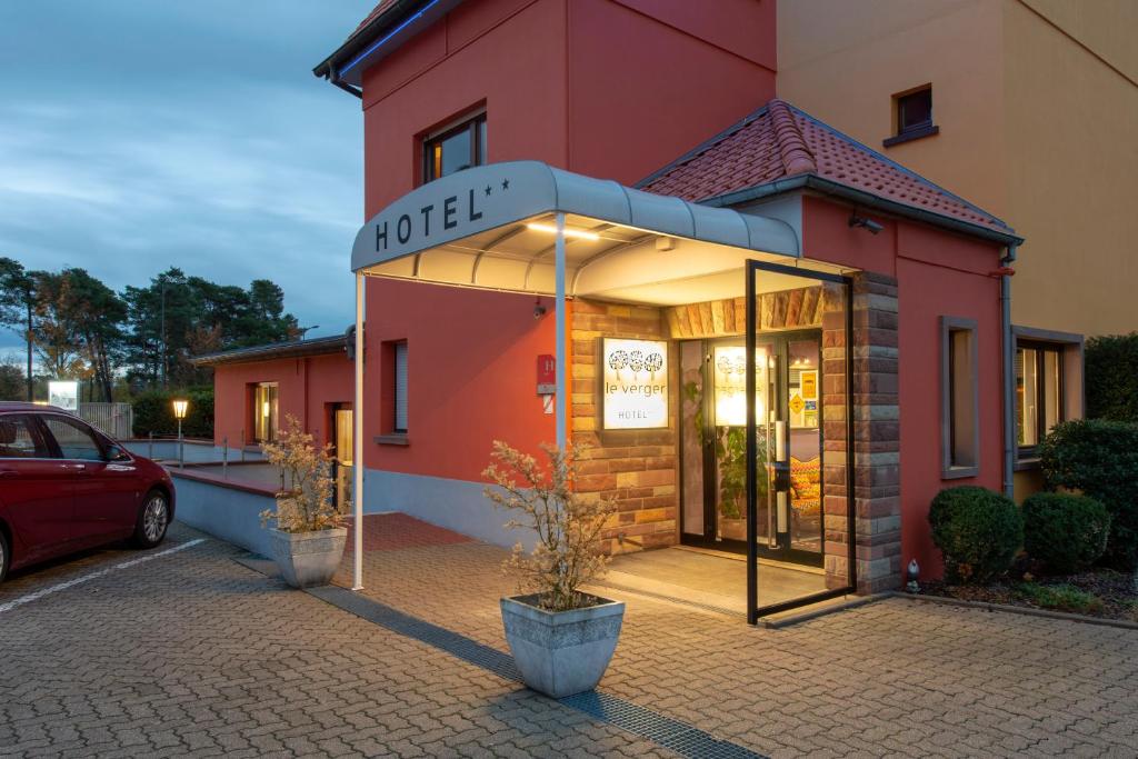 Budova, kde se hotel nachází