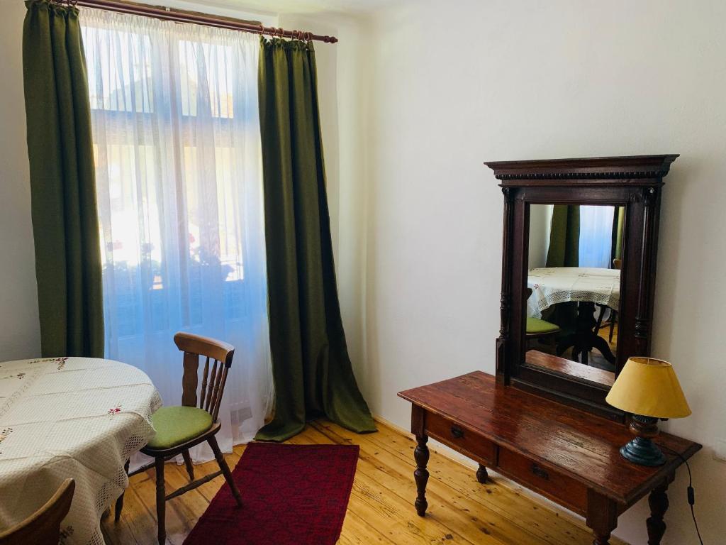 Χώρος καθιστικού στο Casa Teutsch