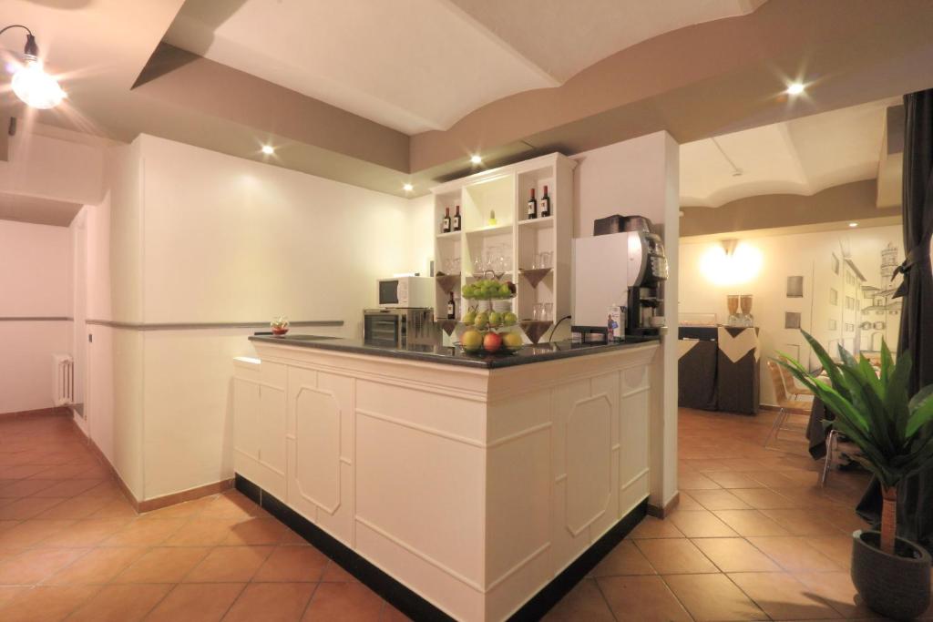 Hotel Ferrucci - Resim 24