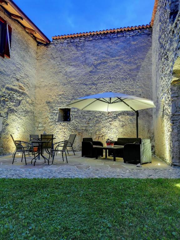 Patio nebo venkovní prostory v ubytování Agritur Ciastel
