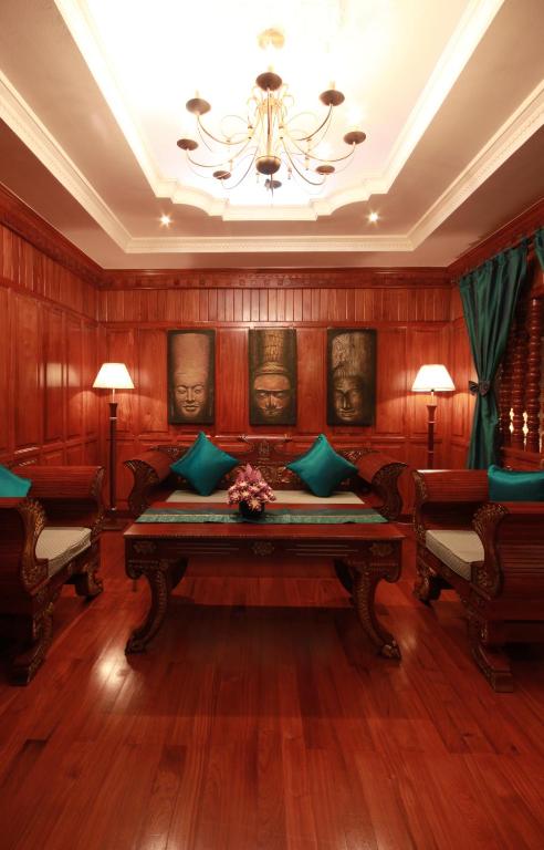 Posezení v ubytování Empress Angkor Resort & Spa