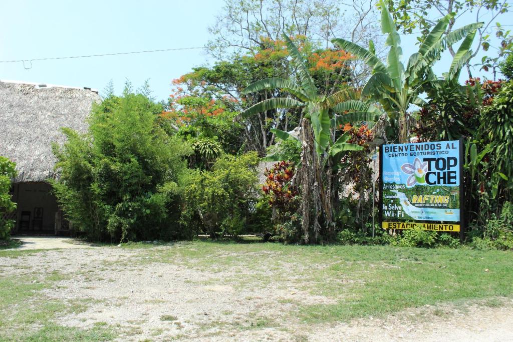 Zahrada ubytování Topche, Centro Ecoturístico