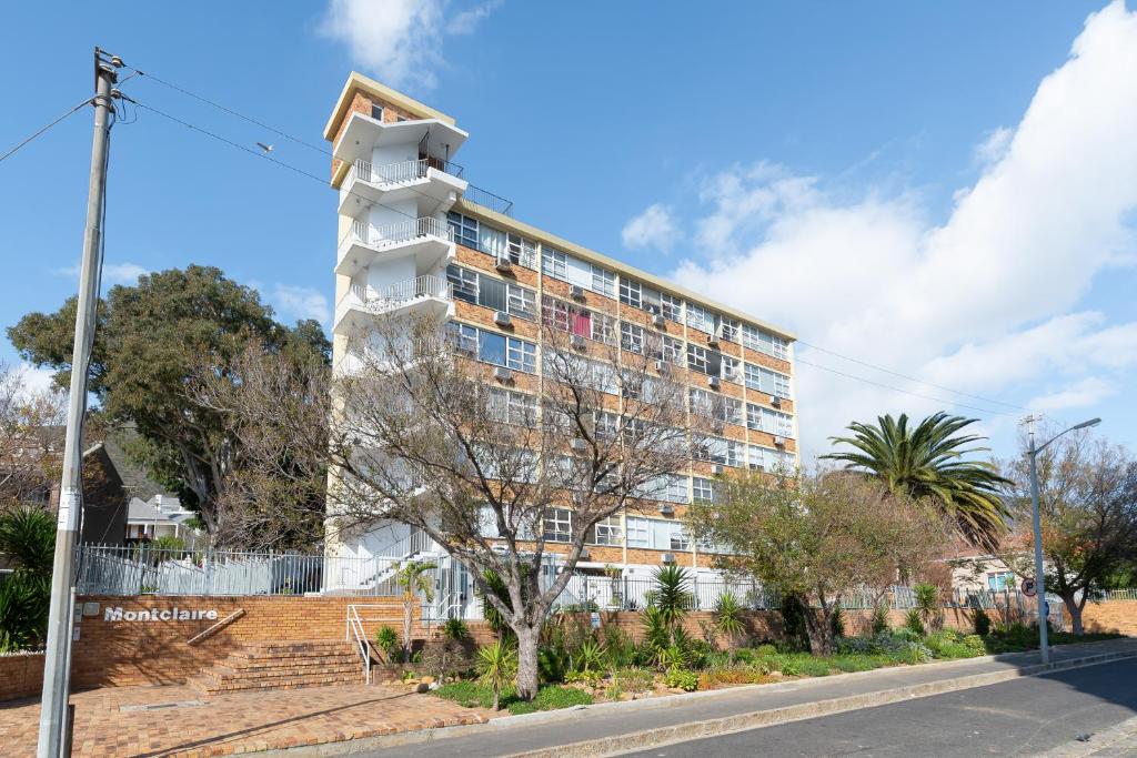 Montclair Apartments, Cape Town (updated prices 2024)