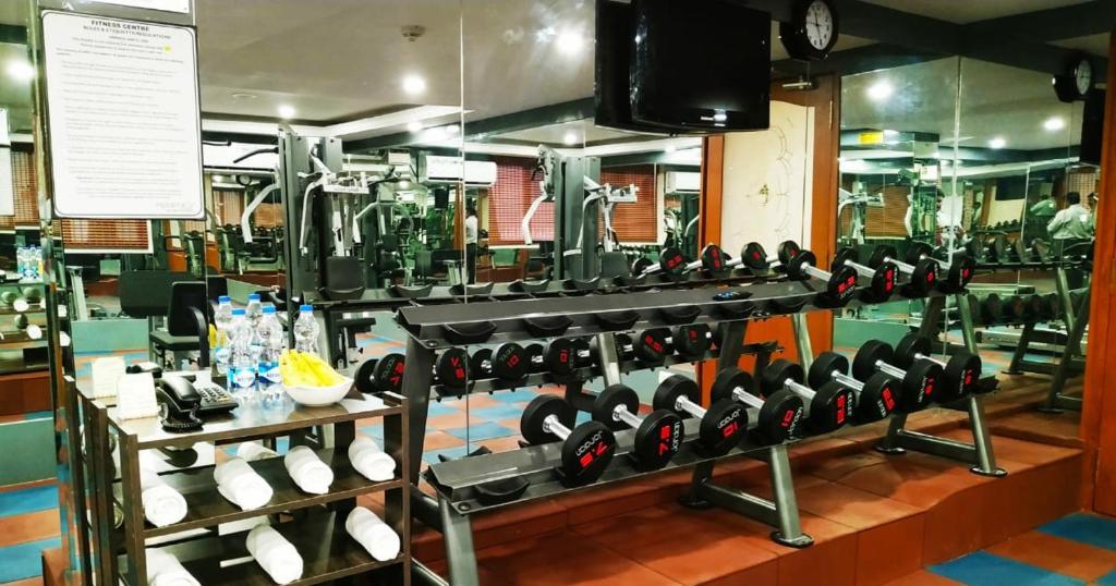 Fitness centrum a/nebo fitness zařízení v ubytování Regency Madurai by GRT Hotels