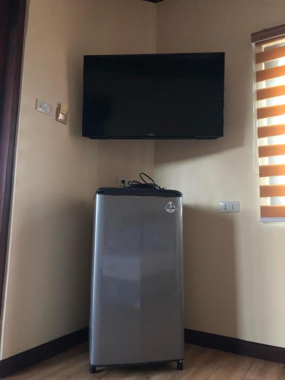 TV a/nebo společenská místnost v ubytování Alona Vikings Lodge