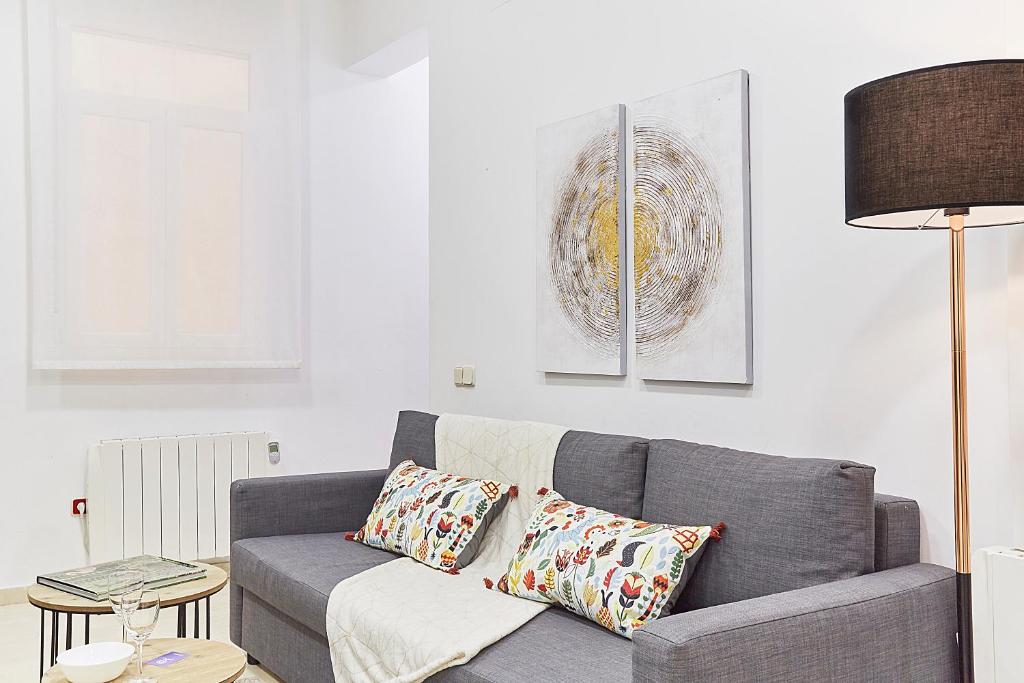 Posezení v ubytování LEEWAYS APARTMENT IX in GRAN VÍA
