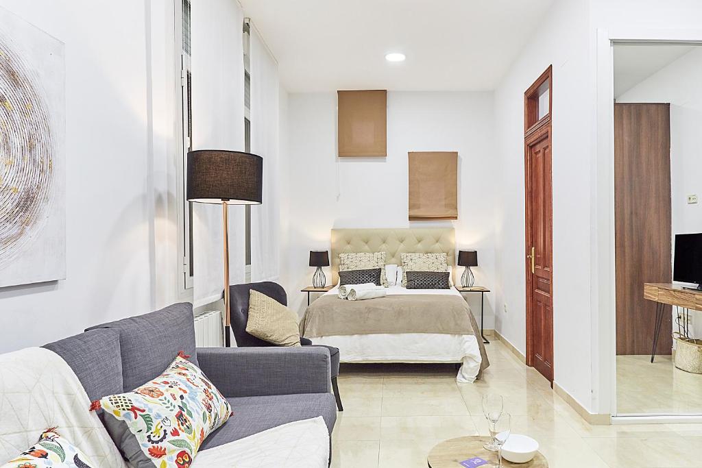 Posezení v ubytování LEEWAYS APARTMENT IX in GRAN VÍA