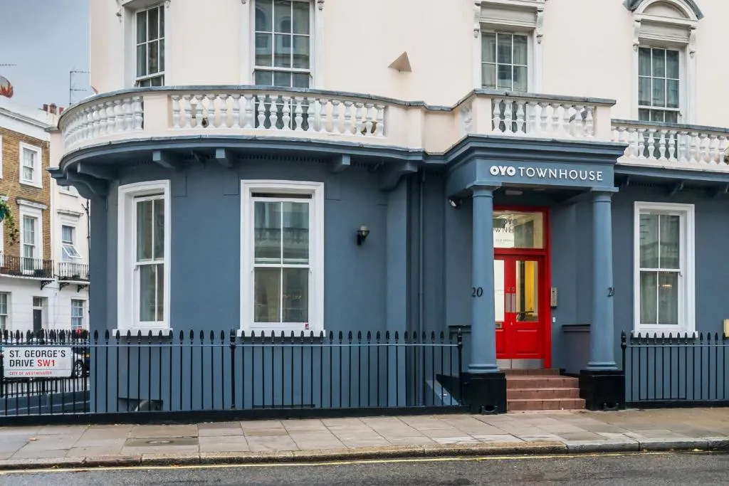 OYO Townhouse New England Victoria, Londra, Marea Britanie