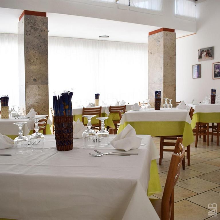 A restaurant or other place to eat at Hotel Admiral