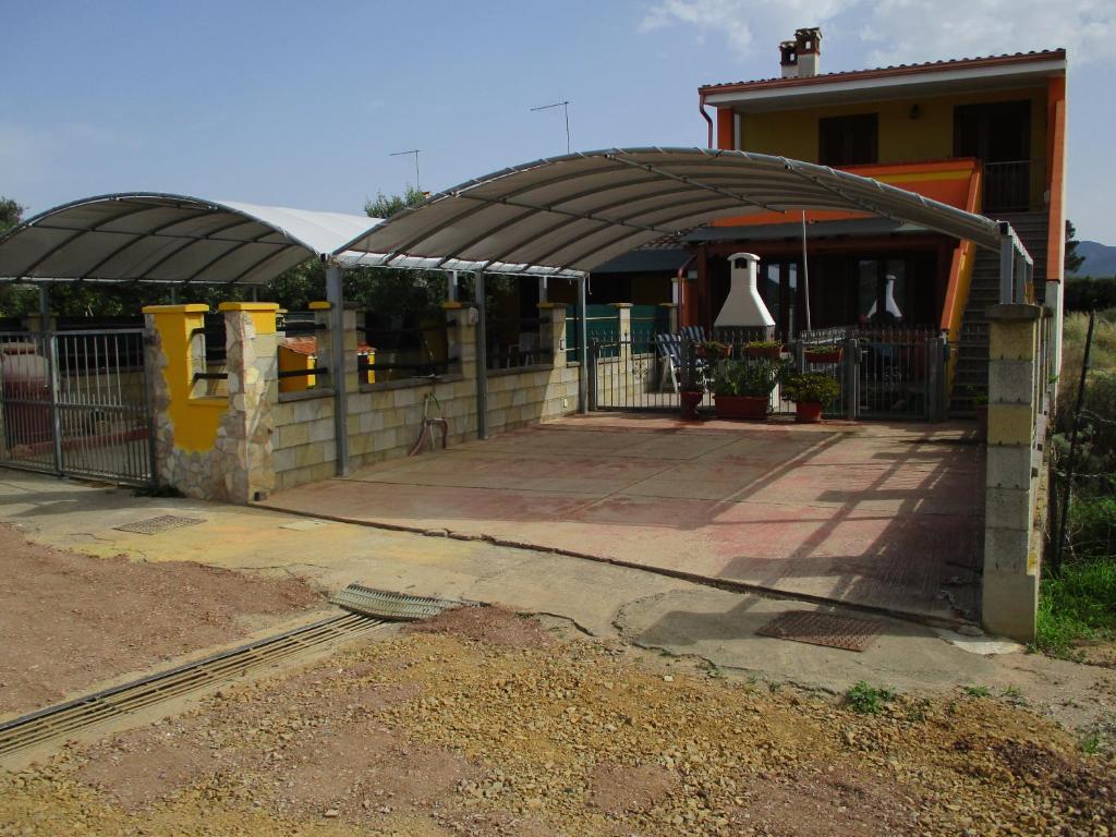 Budova, v ktorej sa dovolenkový dom nachádza