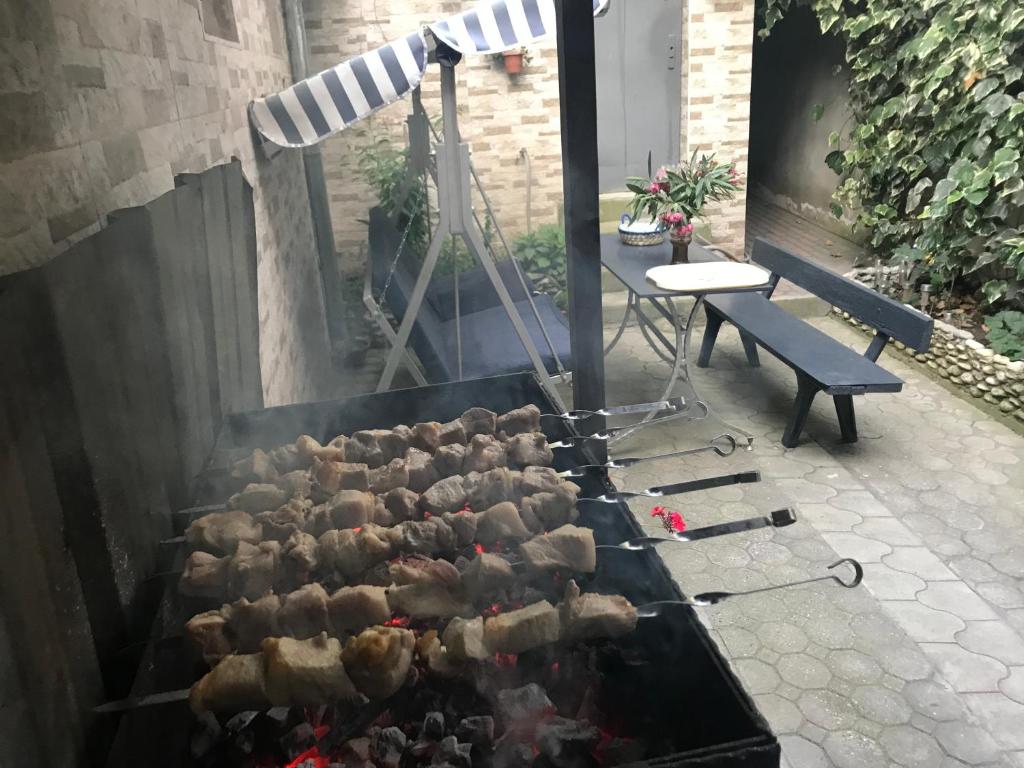 Gril dostupný pro hosty v bed and breakfast