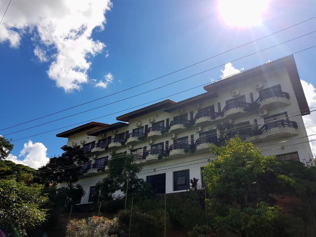  Hotel Akropolis
