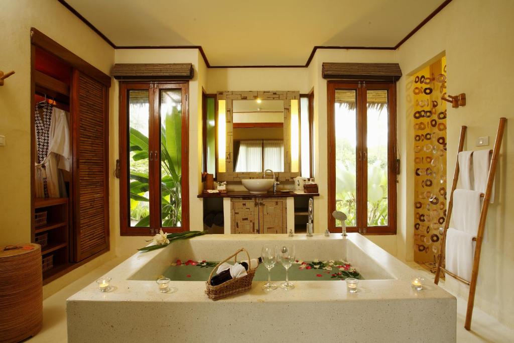 Bangsak Village - Adults Only - SHA Extra Plus - 10