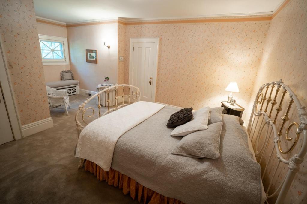 McCloud Hotel - Sala De Reina De Lujo