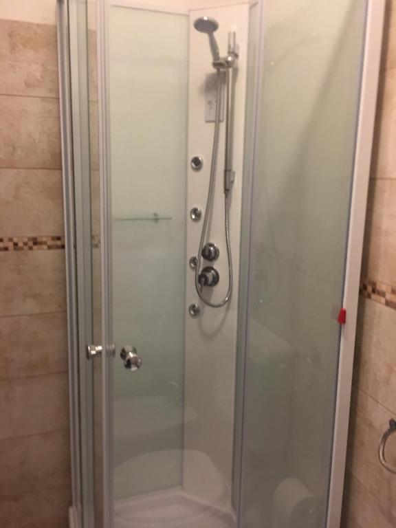 Koupelna v ubytování Albergo al lago