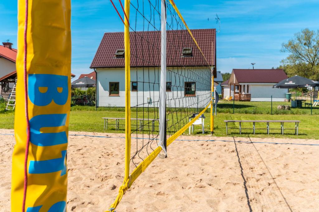 Herní místnost nebo prostor pro děti v ubytování Lesna Domki Letniskowe