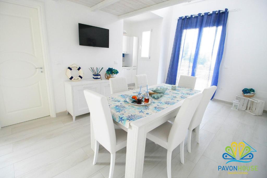 Pavon House Blue - Villetta nuova costruzione 80 mt dal mare, 3 km da spiagge Torre San Giovanni - Holiday Home