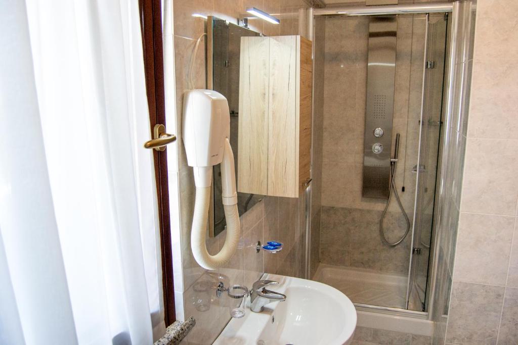 Koupelna v ubytování Hotel D'Atri