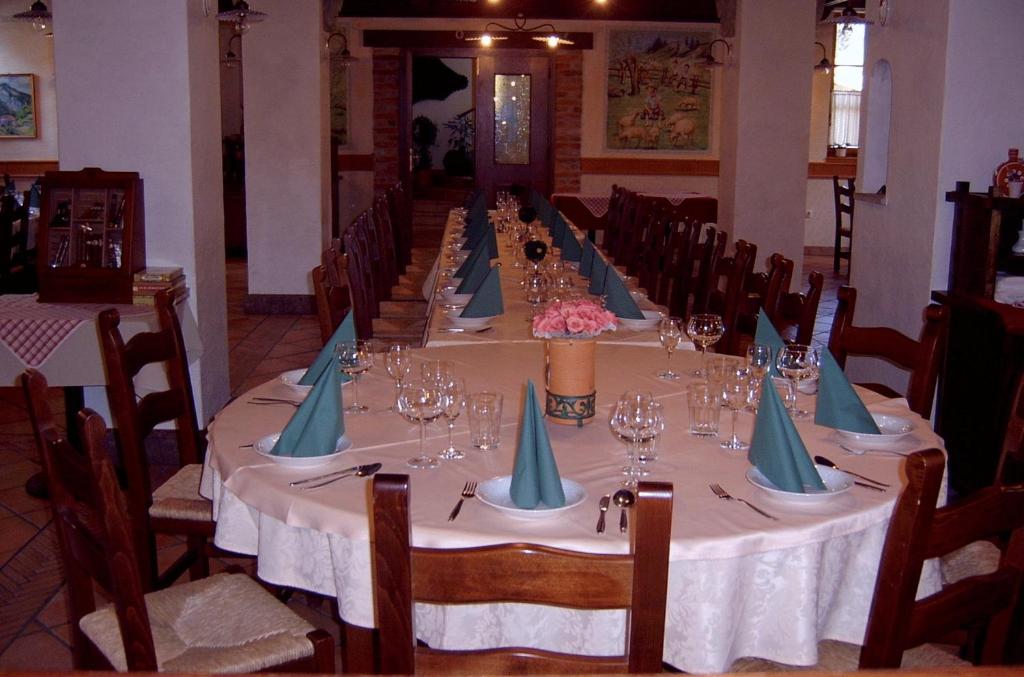 Restaurace v ubytování Hotel Kovac