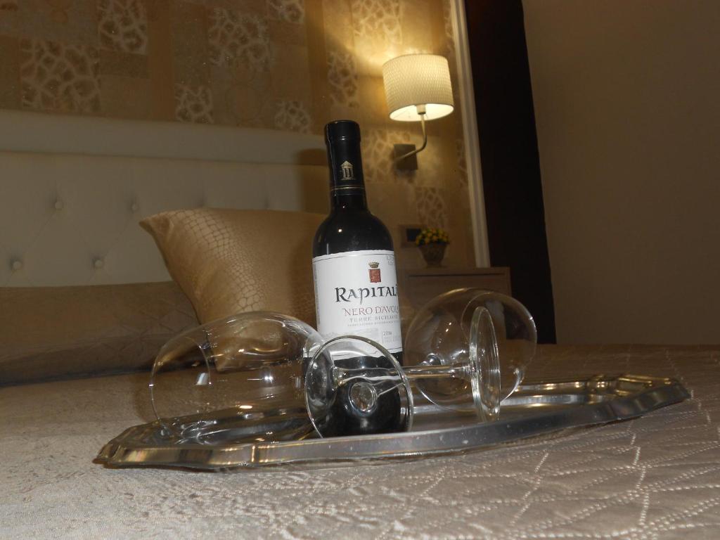 Nápoje v ubytování Home Syrakos B&B