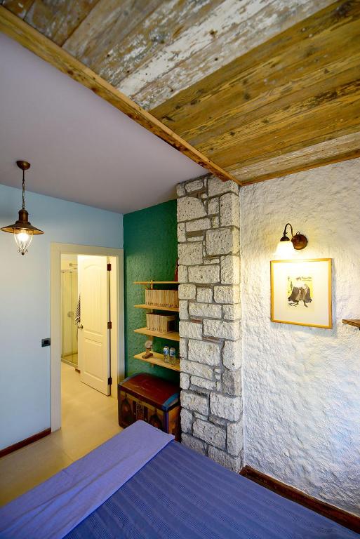 Alacati Suites - Budget Double Room