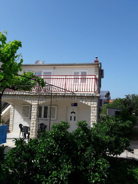 Budova, kde se apartmán nachází