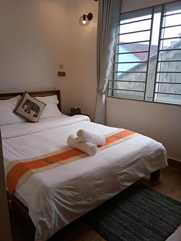TWIN HOME Guesthouse - Standard Double Room With AC